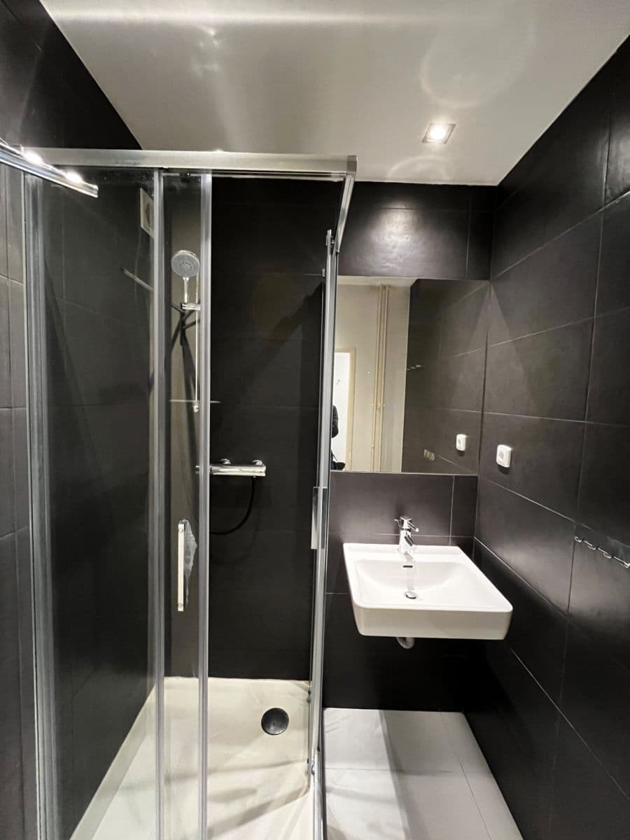 Pronájem bytu 2+kk 58 m², Nad Primaskou, Praha, Praha Pronájem bytu 2+kk 58 m², Nad Primaskou, Praha, Praha