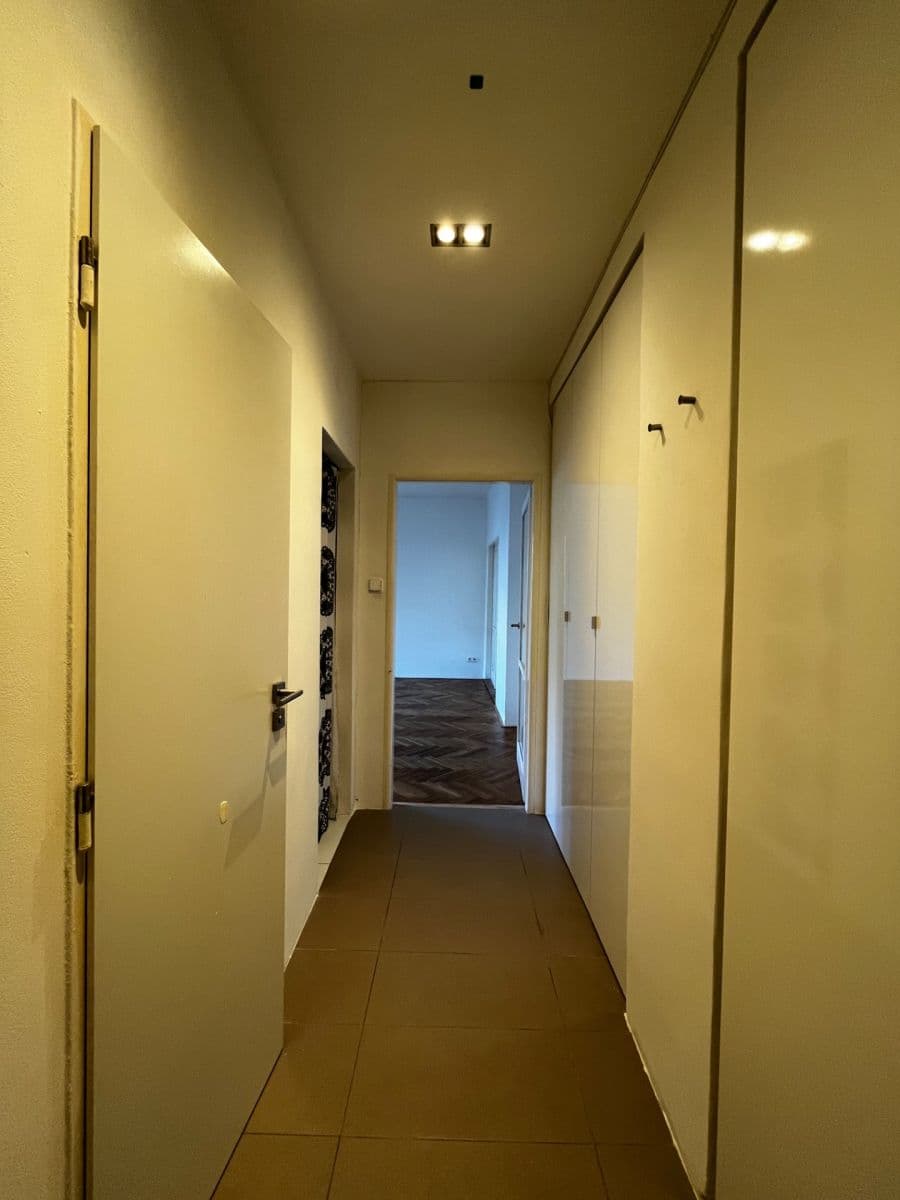 Pronájem bytu 2+kk 58 m², Nad Primaskou, Praha, Praha Pronájem bytu 2+kk 58 m², Nad Primaskou, Praha, Praha