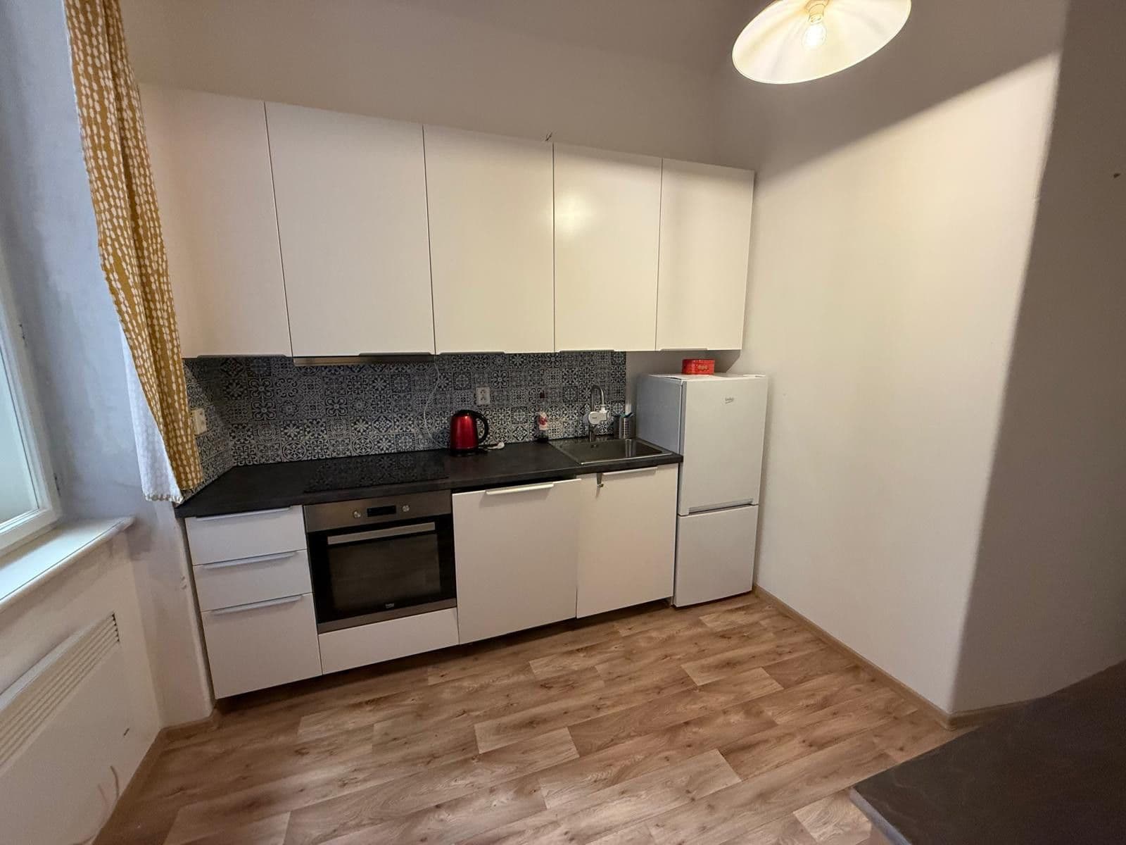 Pronájem bytu 1+1 37 m², Na Výtoni, Praha, Praha Pronájem bytu 1+1 37 m², Na Výtoni, Praha, Praha