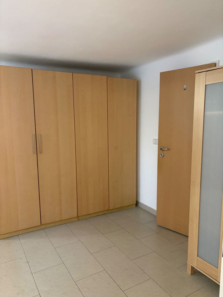 Pronájem bytu 2+1 50 m², Tomická, Praha, Praha Pronájem bytu 2+1 50 m², Tomická, Praha, Praha