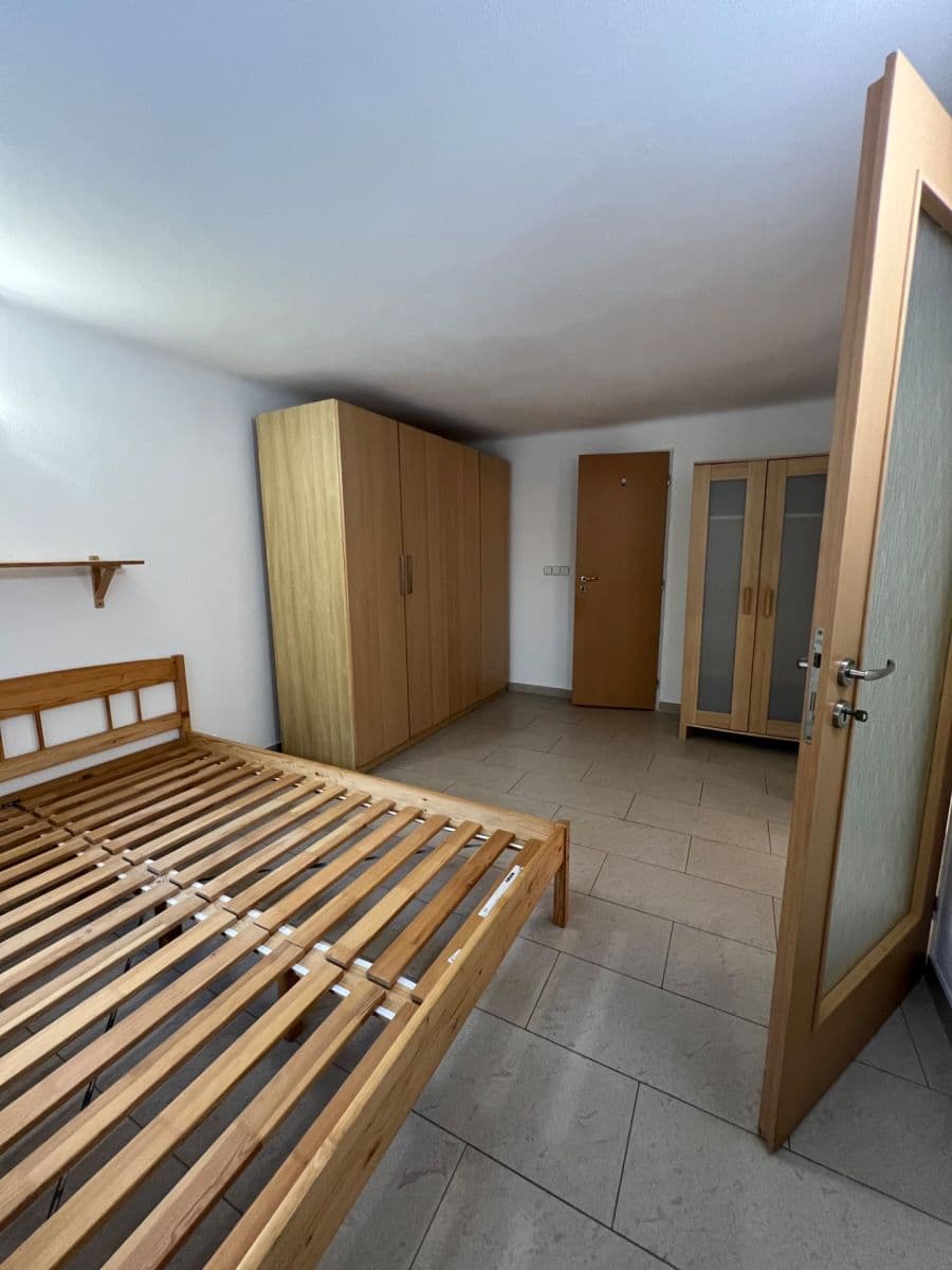 Pronájem bytu 2+1 50 m², Tomická, Praha, Praha Pronájem bytu 2+1 50 m², Tomická, Praha, Praha