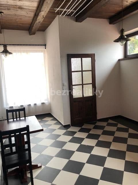 Pronájem bytu Garsoniéra 34 m², Kostelecká, Sulice, Středočeský kraj Pronájem bytu Garsoniéra 34 m², Kostelecká, Sulice, Středočeský kraj