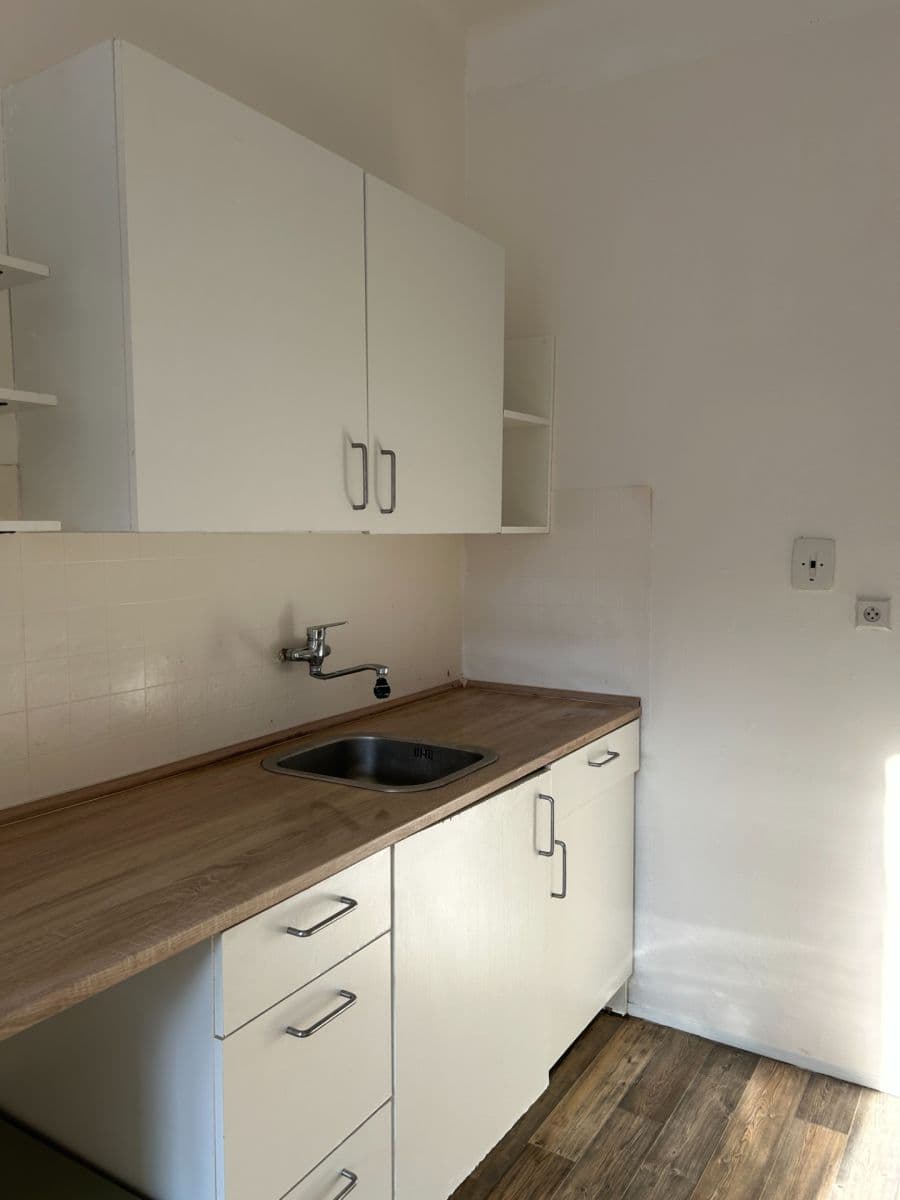 Pronájem bytu 2+kk 51 m², Za Vokovickou Vozovnou, Praha, Praha Pronájem bytu 2+kk 51 m², Za Vokovickou Vozovnou, Praha, Praha