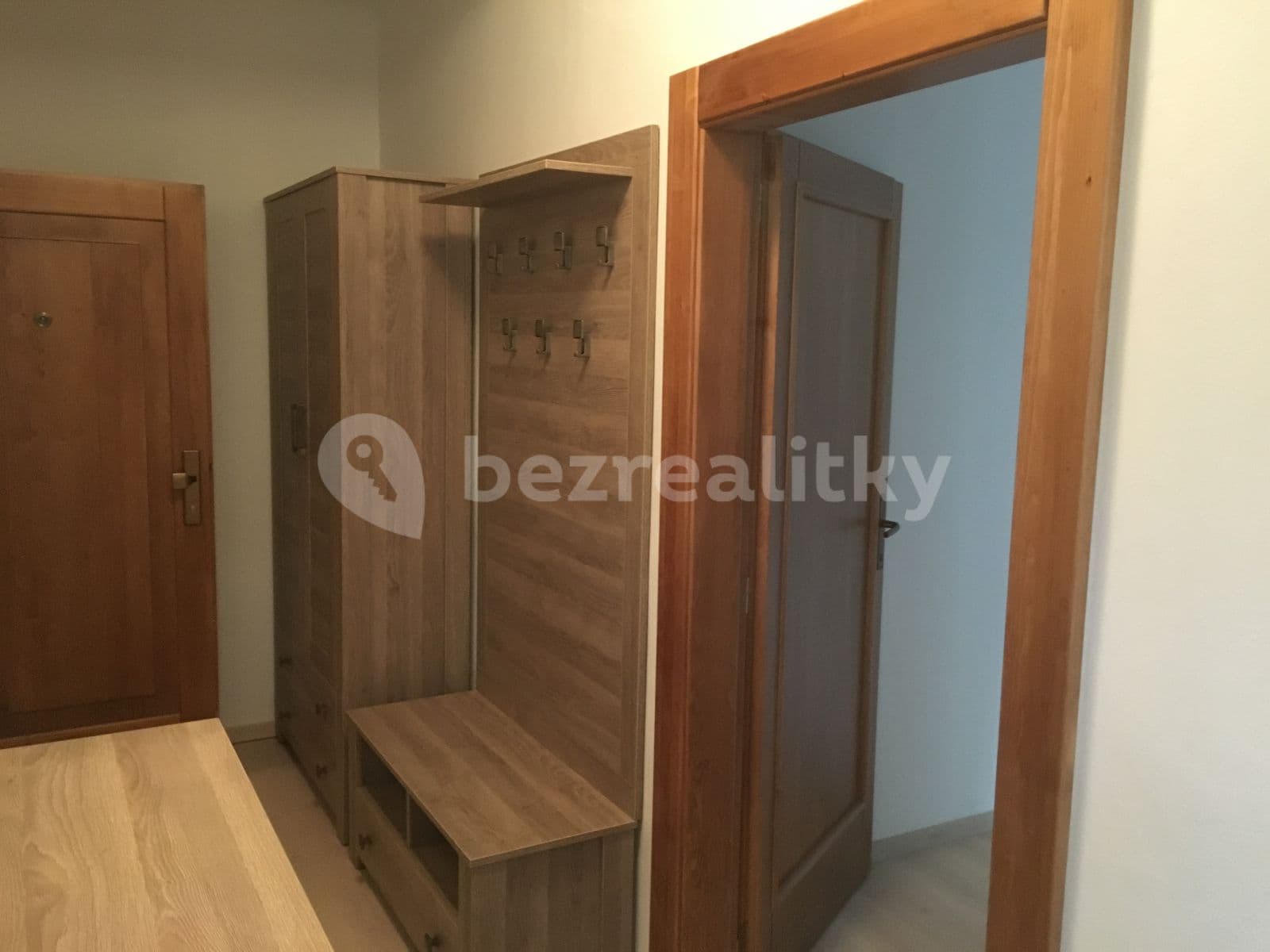 Pronájem bytu 1+1 45 m², Starodružiníků, Olomouc, Olomoucký kraj Pronájem bytu 1+1 45 m², Starodružiníků, Olomouc, Olomoucký kraj