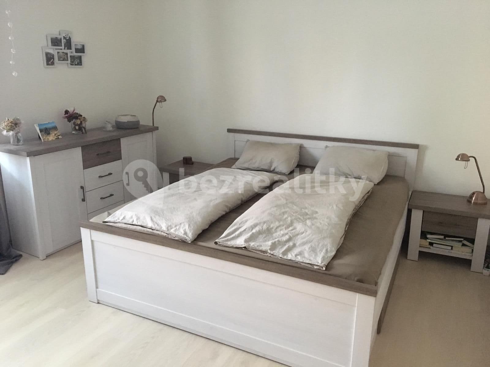 Pronájem bytu 1+1 45 m², Starodružiníků, Olomouc, Olomoucký kraj Pronájem bytu 1+1 45 m², Starodružiníků, Olomouc, Olomoucký kraj