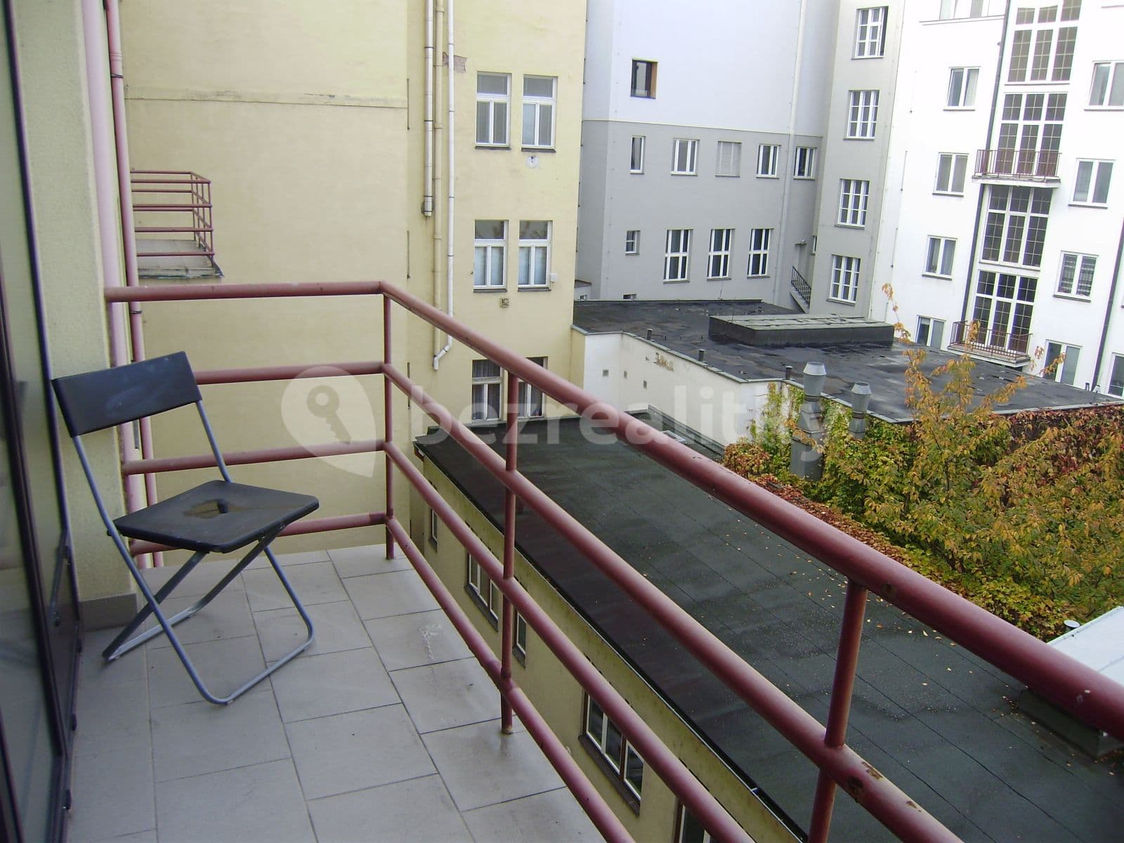Pronájem bytu 1+kk 38 m², Soukenická, Praha, Praha Pronájem bytu 1+kk 38 m², Soukenická, Praha, Praha