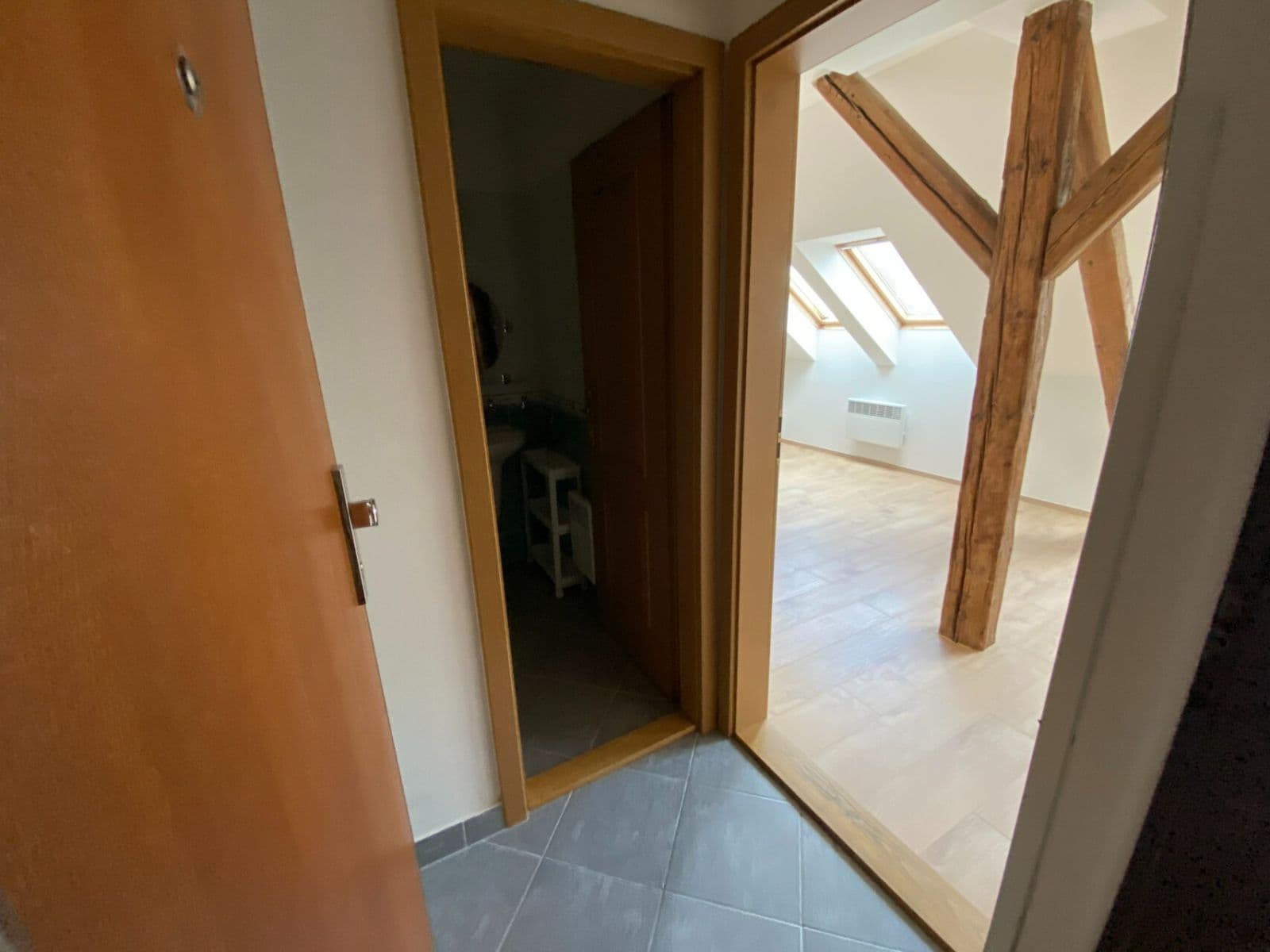 Pronájem bytu 1+kk 26 m², Umělecká, Praha, Praha Pronájem bytu 1+kk 26 m², Umělecká, Praha, Praha