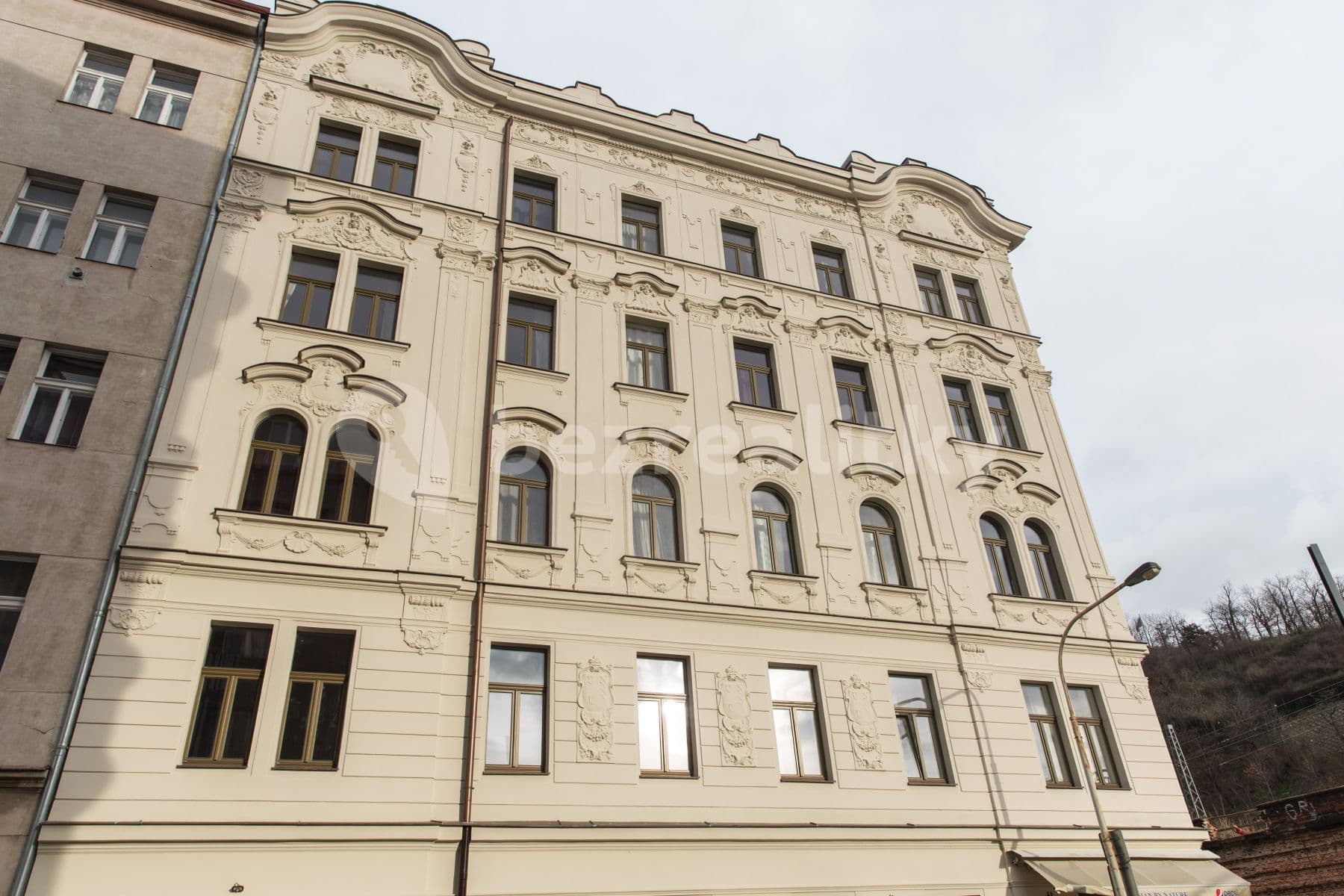 Pronájem bytu 4+kk 35 m², Pernerova, Praha, Praha Pronájem bytu 4+kk 35 m², Pernerova, Praha, Praha