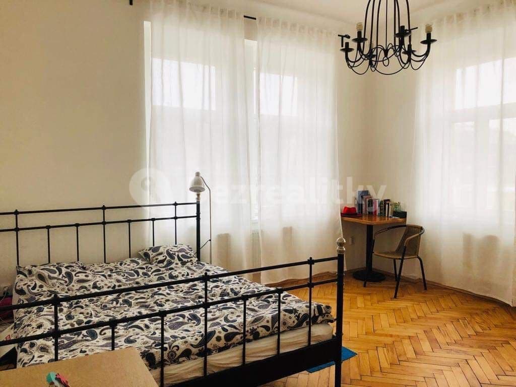 Pronájem bytu 4+kk 35 m², Pernerova, Praha, Praha Pronájem bytu 4+kk 35 m², Pernerova, Praha, Praha