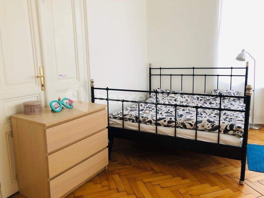 Pronájem bytu 4+kk 35 m², Pernerova, Praha, Praha Pronájem bytu 4+kk 35 m², Pernerova, Praha, Praha