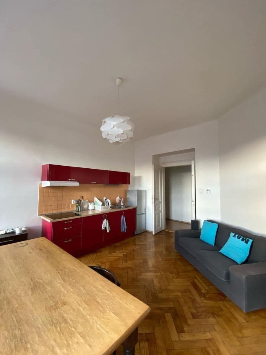 Pronájem bytu 4+kk 25 m², Pernerova, Praha, Praha Pronájem bytu 4+kk 25 m², Pernerova, Praha, Praha