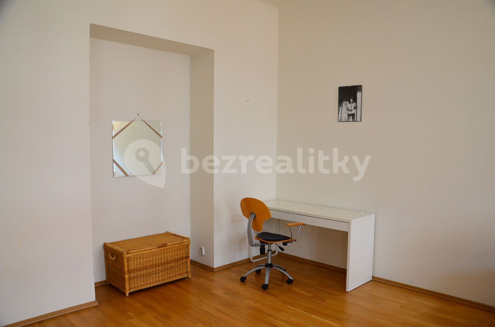 Pronájem bytu 1+1 58 m², Šumavská, Praha, Praha Pronájem bytu 1+1 58 m², Šumavská, Praha, Praha