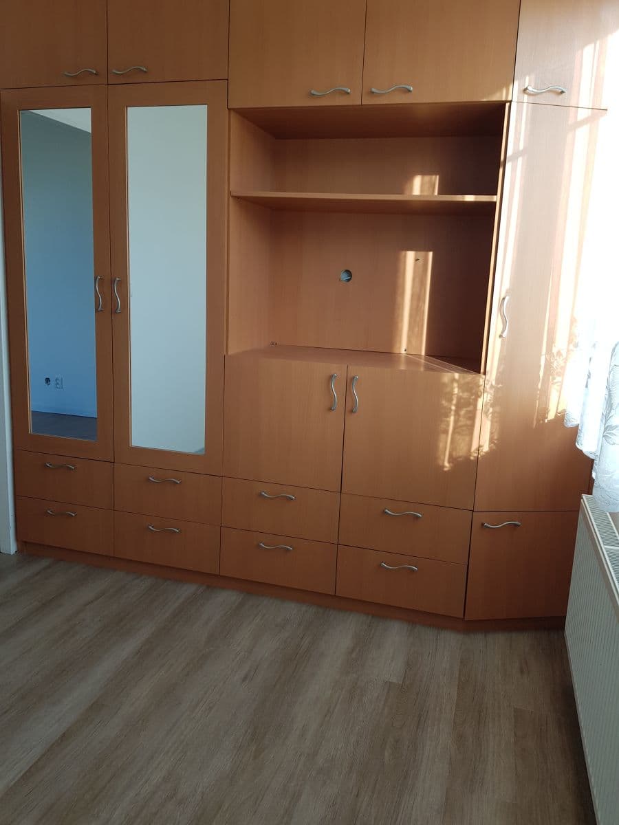 Pronájem bytu 2+kk 42 m², Hnězdenská, Praha, Praha Pronájem bytu 2+kk 42 m², Hnězdenská, Praha, Praha