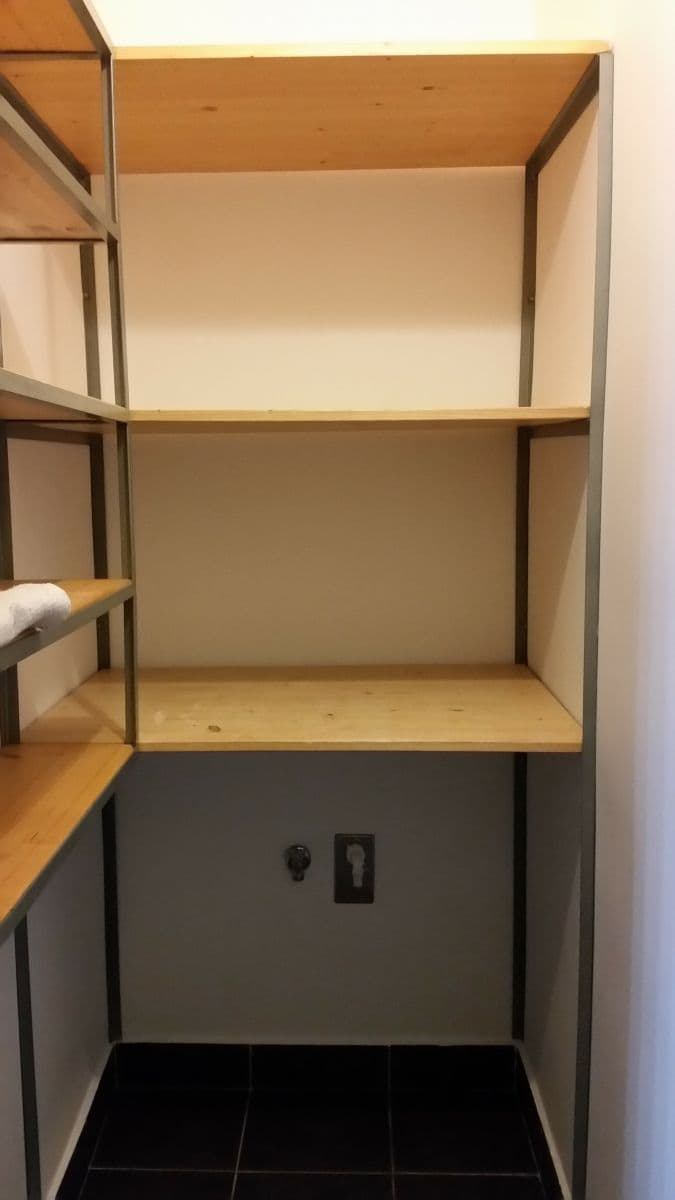 Pronájem bytu 2+kk 42 m², Hnězdenská, Praha, Praha Pronájem bytu 2+kk 42 m², Hnězdenská, Praha, Praha