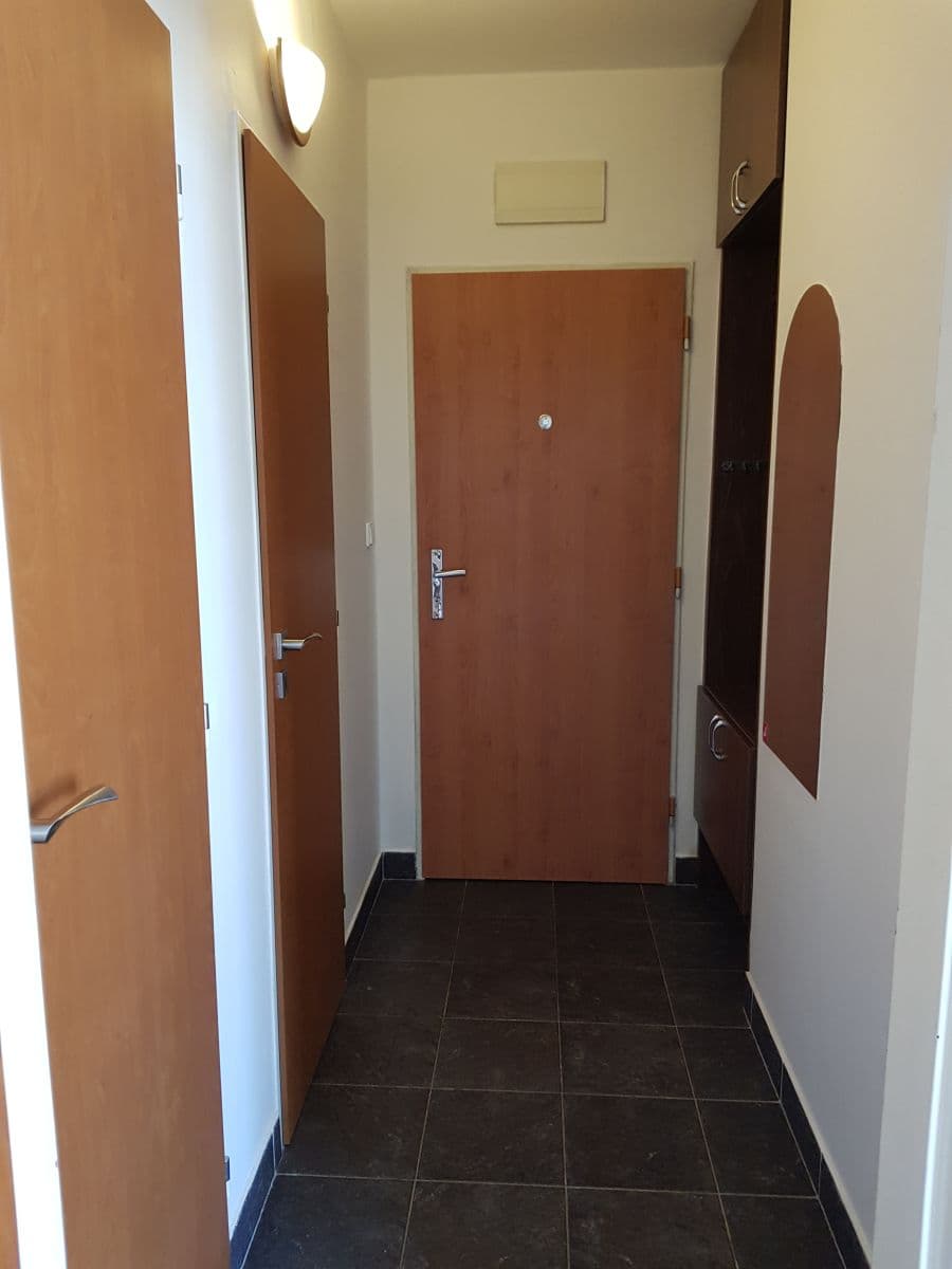 Pronájem bytu 2+kk 42 m², Hnězdenská, Praha, Praha Pronájem bytu 2+kk 42 m², Hnězdenská, Praha, Praha