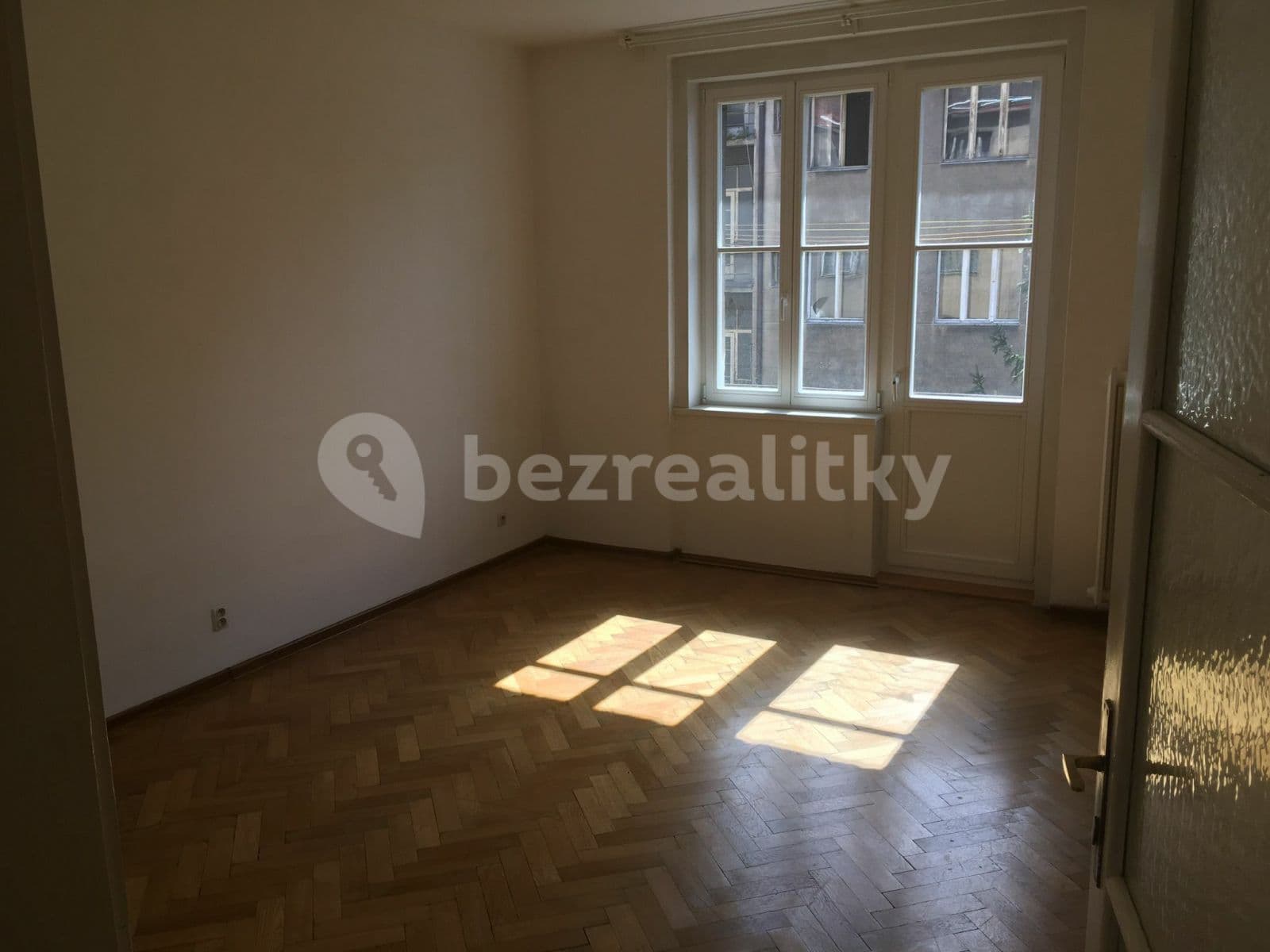 Pronájem bytu 2+kk 55 m², Kouřimská, Praha, Praha Pronájem bytu 2+kk 55 m², Kouřimská, Praha, Praha
