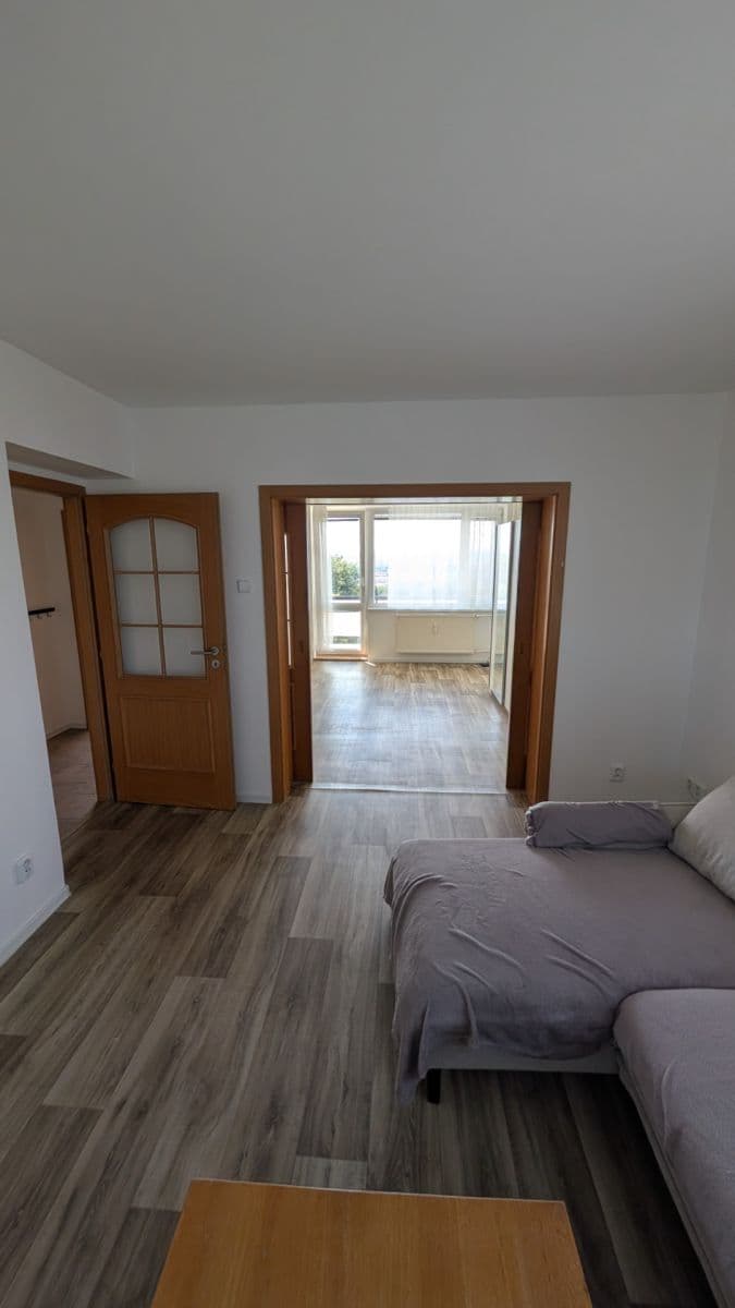 Pronájem bytu 3+1 74 m², Olgy Scheinpflugové, Slaný, Středočeský kraj Pronájem bytu 3+1 74 m², Olgy Scheinpflugové, Slaný, Středočeský kraj