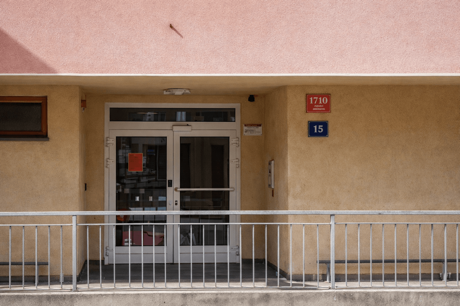 Pronájem garáže 21 m², Mojmírova, Praha, Praha Pronájem garáže 21 m², Mojmírova, Praha, Praha