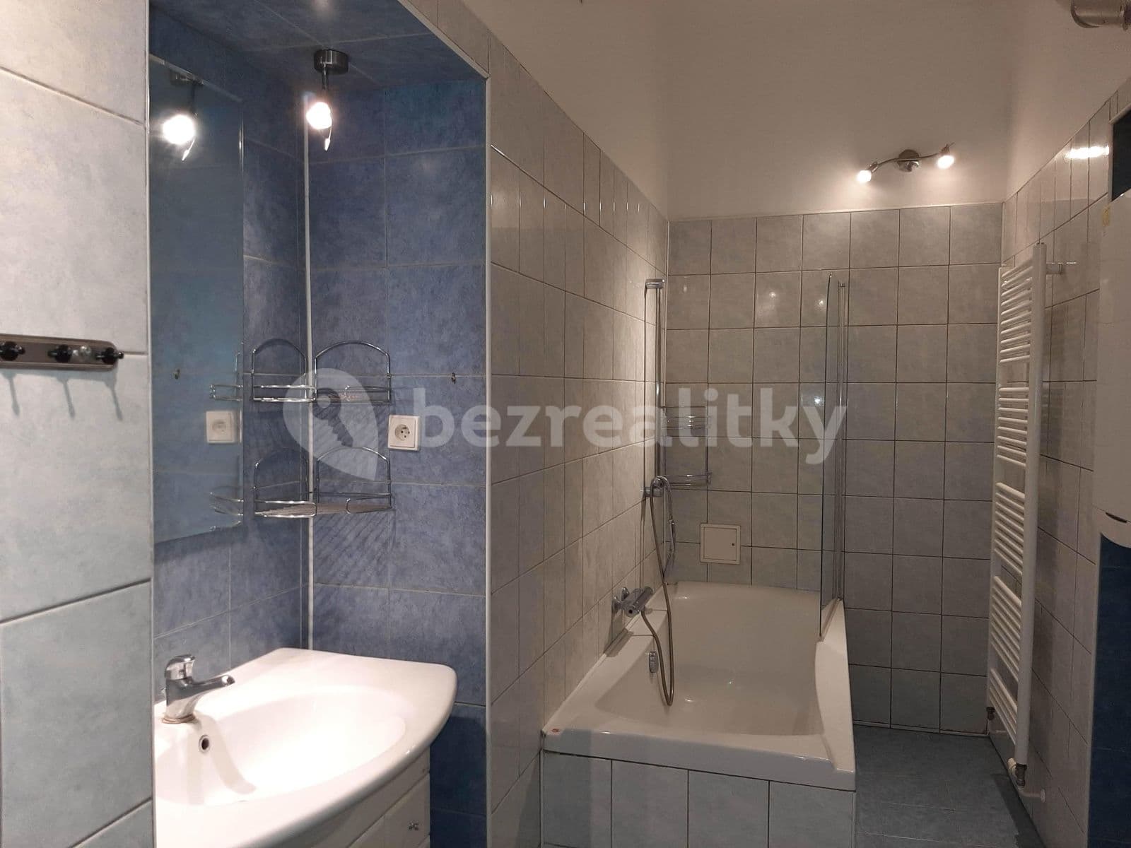 Pronájem bytu 2+kk 45 m², U Pergamenky, Praha, Praha Pronájem bytu 2+kk 45 m², U Pergamenky, Praha, Praha