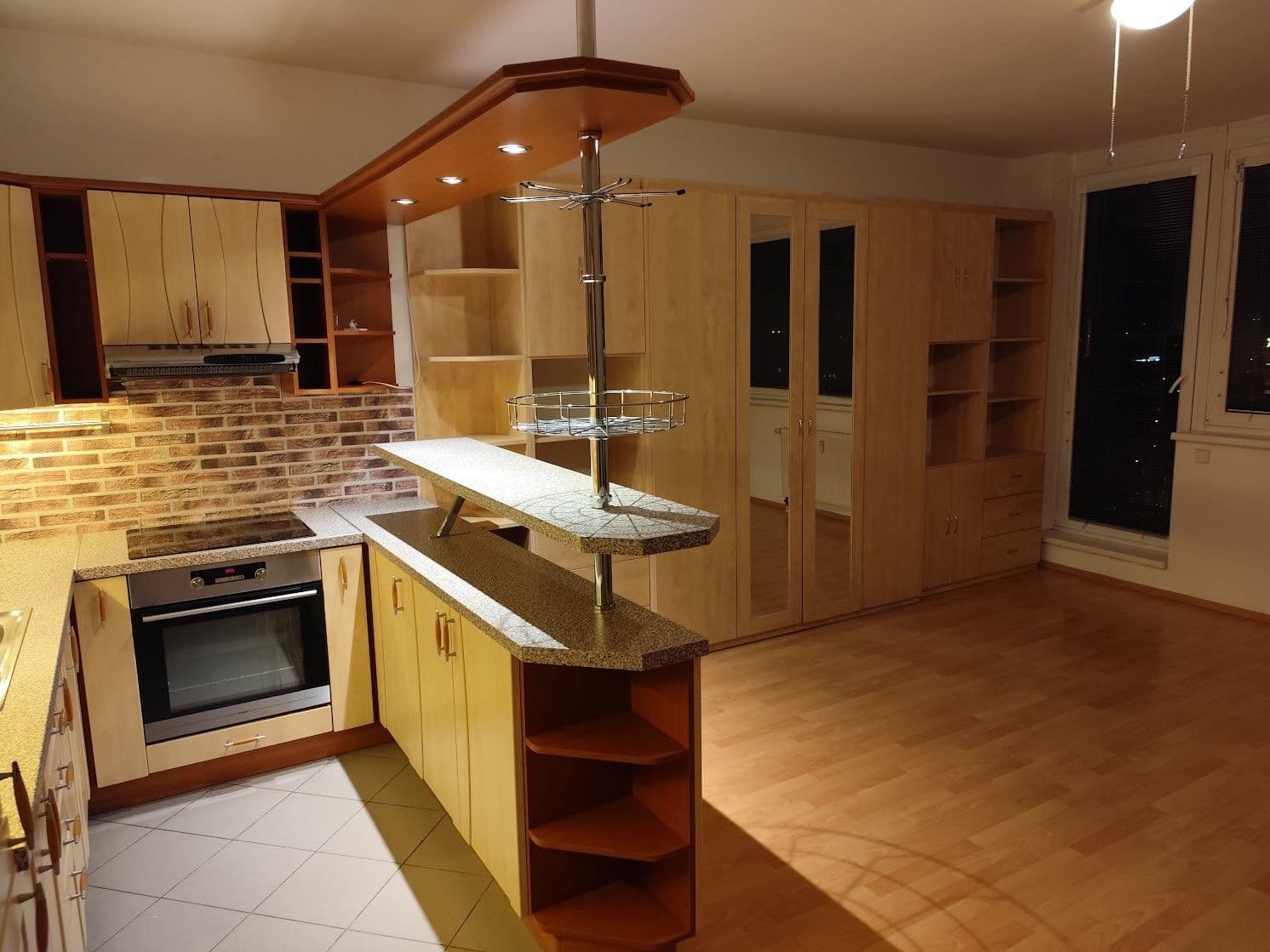 Pronájem bytu 1+kk 42 m², Petržílkova, Praha, Praha Pronájem bytu 1+kk 42 m², Petržílkova, Praha, Praha