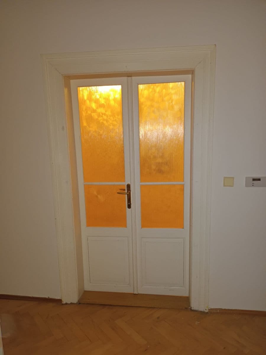 Pronájem bytu 2+1 55 m², Roháčova, Praha, Praha Pronájem bytu 2+1 55 m², Roháčova, Praha, Praha