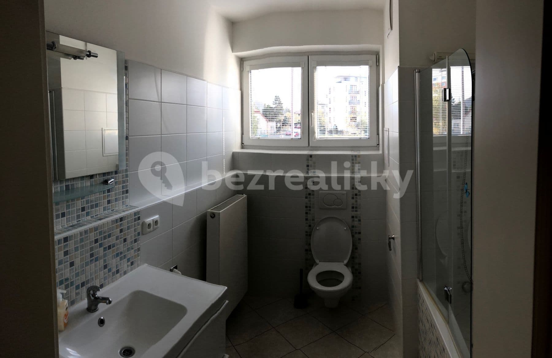 Pronájem bytu 3+kk 95 m², U Včely, Praha, Praha Pronájem bytu 3+kk 95 m², U Včely, Praha, Praha