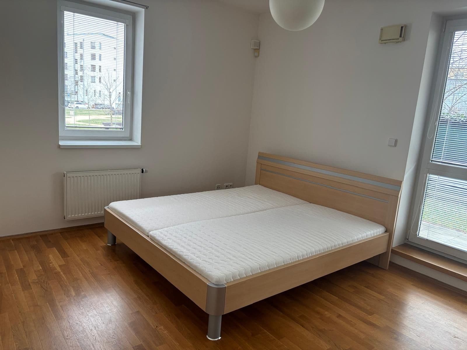 Pronájem bytu 3+kk 95 m², U Včely, Praha, Praha Pronájem bytu 3+kk 95 m², U Včely, Praha, Praha