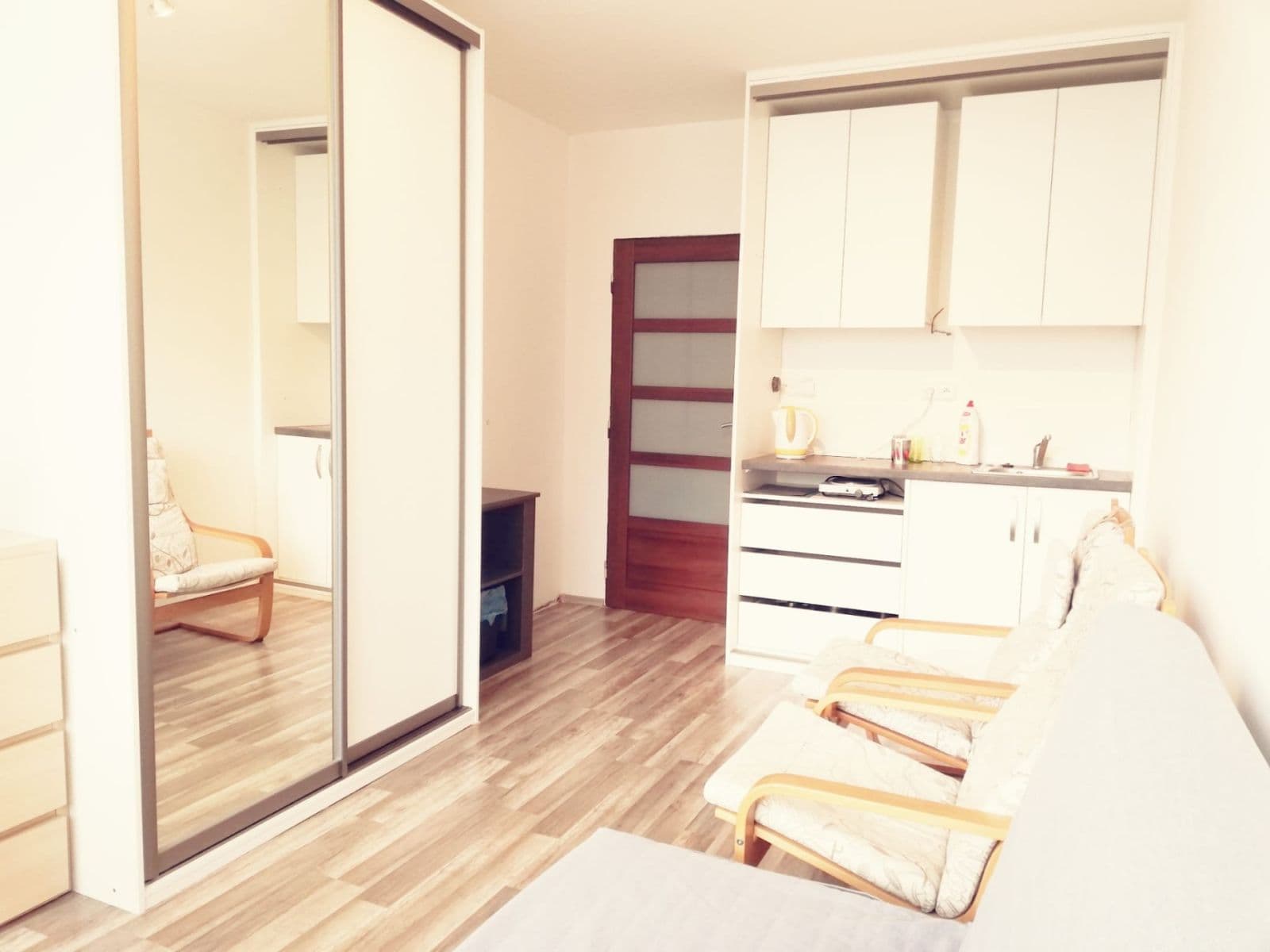 Pronájem bytu Garsoniéra 20 m², Generála Janouška, Praha, Praha Pronájem bytu Garsoniéra 20 m², Generála Janouška, Praha, Praha