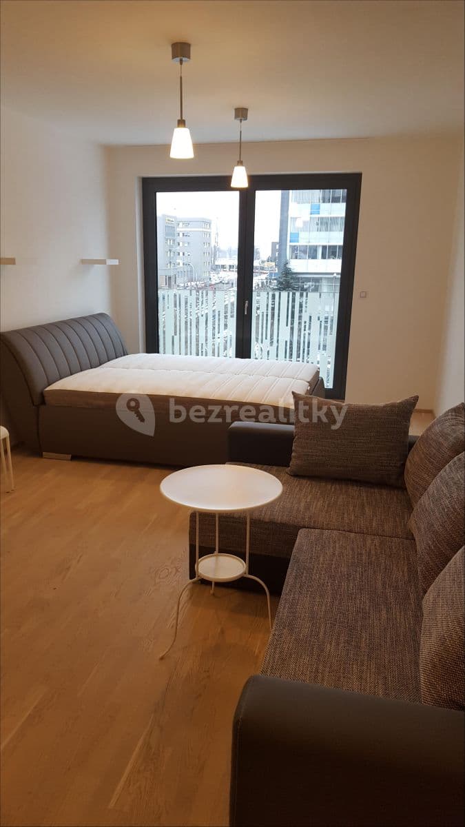 Pronájem bytu 1+kk 28 m², Olšanská, Praha, Praha Pronájem bytu 1+kk 28 m², Olšanská, Praha, Praha