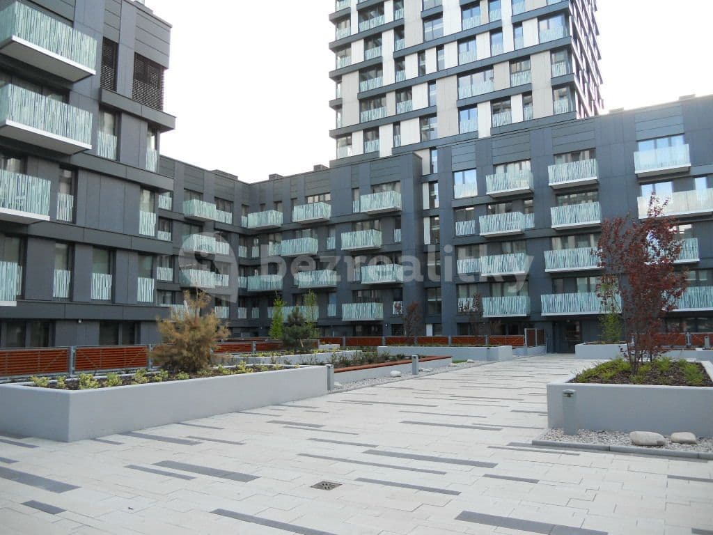 Pronájem bytu 1+kk 28 m², Olšanská, Praha, Praha Pronájem bytu 1+kk 28 m², Olšanská, Praha, Praha