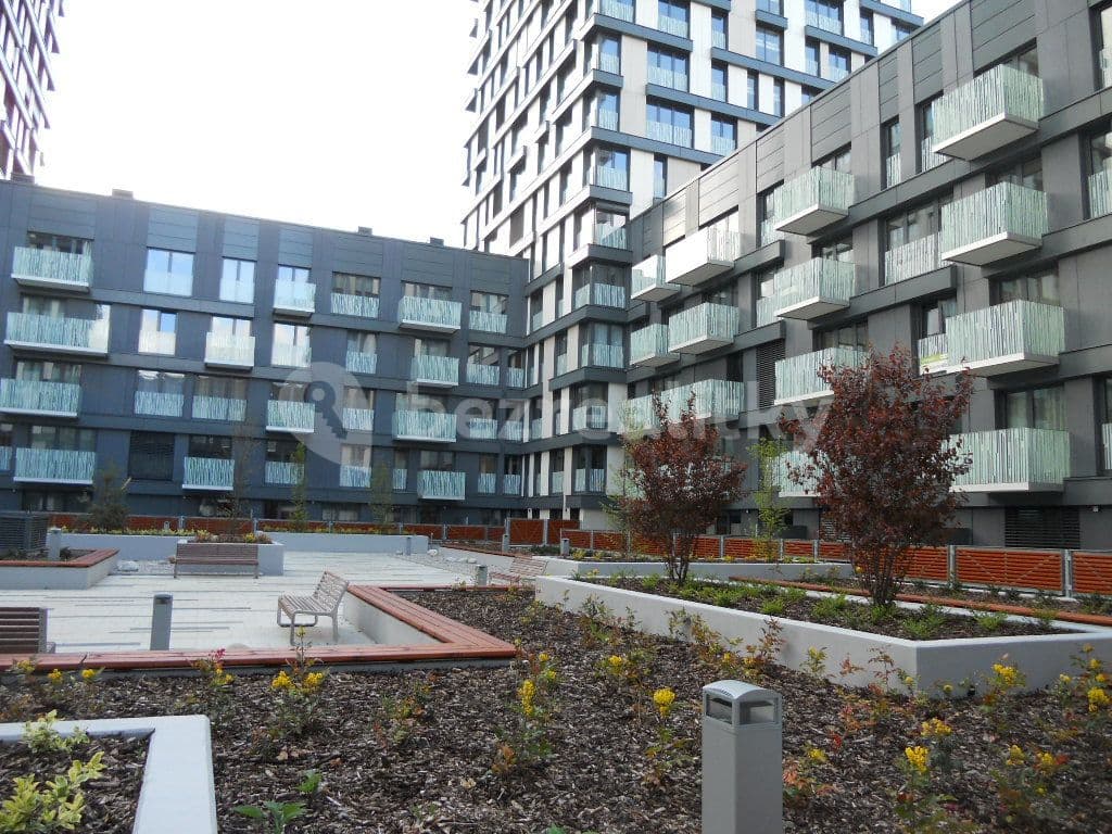 Pronájem bytu 1+kk 28 m², Olšanská, Praha, Praha Pronájem bytu 1+kk 28 m², Olšanská, Praha, Praha