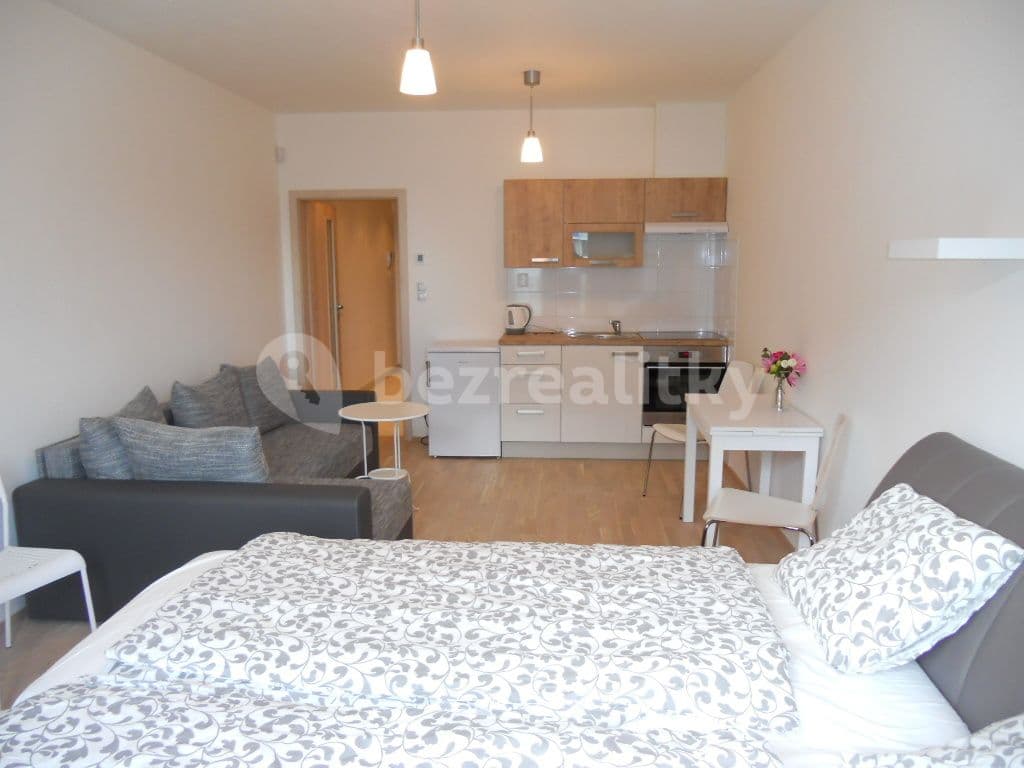 Pronájem bytu 1+kk 28 m², Olšanská, Praha, Praha Pronájem bytu 1+kk 28 m², Olšanská, Praha, Praha