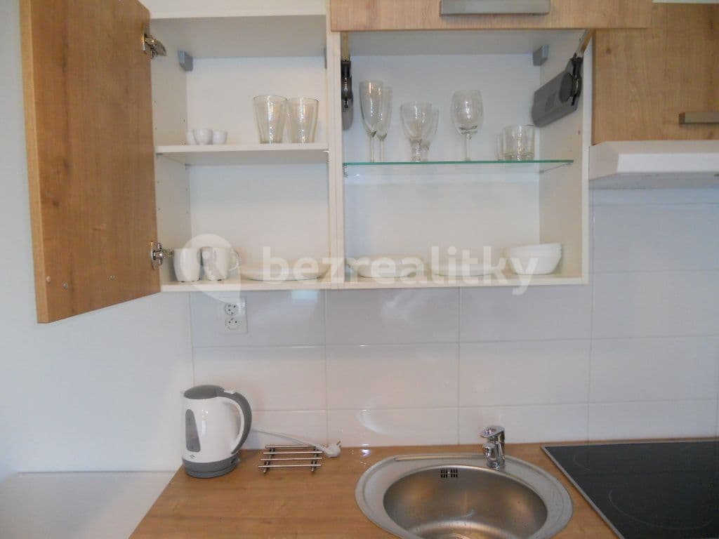 Pronájem bytu 1+kk 28 m², Olšanská, Praha, Praha Pronájem bytu 1+kk 28 m², Olšanská, Praha, Praha