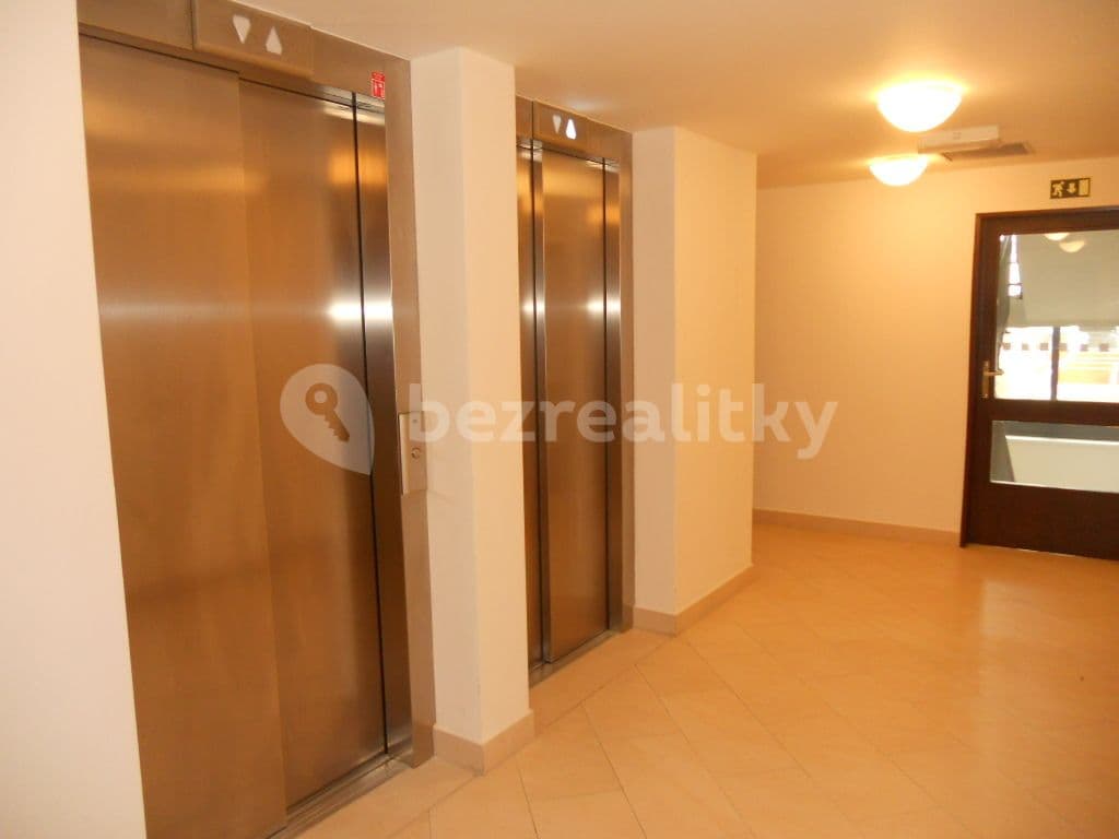 Pronájem bytu 1+kk 28 m², Olšanská, Praha, Praha Pronájem bytu 1+kk 28 m², Olšanská, Praha, Praha
