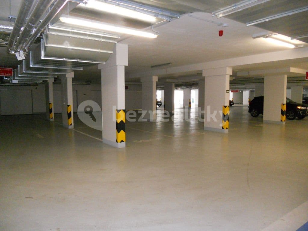 Pronájem bytu 1+kk 28 m², Olšanská, Praha, Praha Pronájem bytu 1+kk 28 m², Olšanská, Praha, Praha