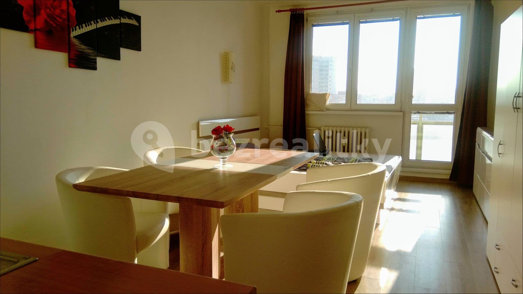 Pronájem bytu 1+kk 28 m², Gen. Píky, Ostrava, Moravskoslezský kraj Pronájem bytu 1+kk 28 m², Gen. Píky, Ostrava, Moravskoslezský kraj