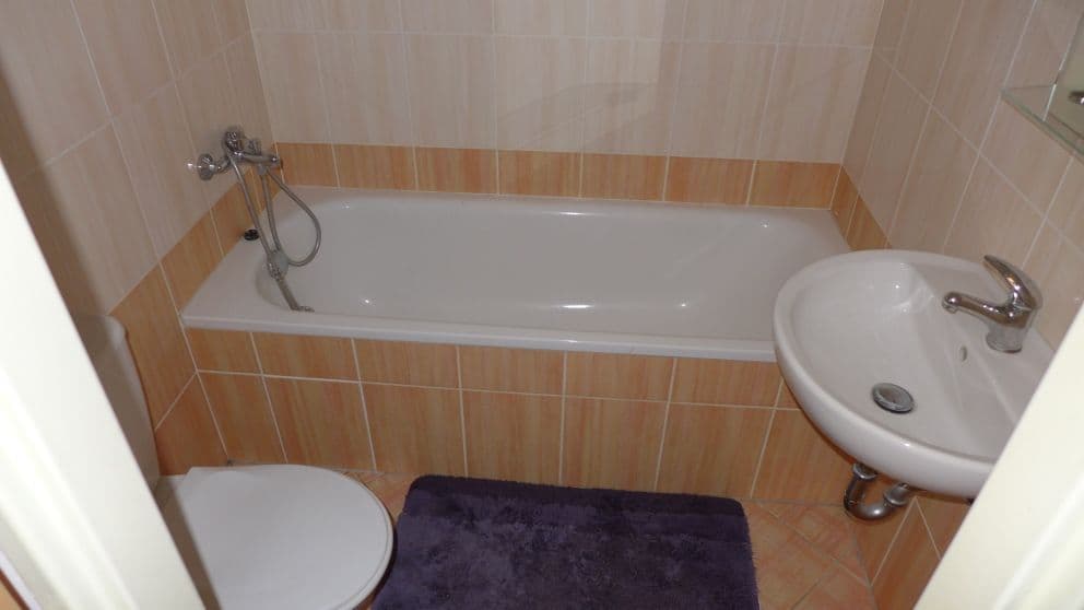 Pronájem bytu 1+kk 30 m², Kavaléristů, Olomouc, Olomoucký kraj Pronájem bytu 1+kk 30 m², Kavaléristů, Olomouc, Olomoucký kraj