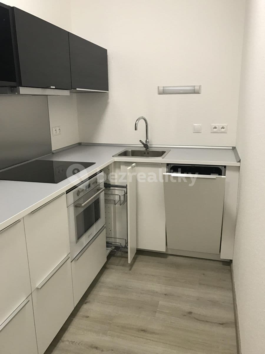 Pronájem bytu 2+kk 55 m², ulice Generála Selnera, Kladno, Středočeský kraj Pronájem bytu 2+kk 55 m², ulice Generála Selnera, Kladno, Středočeský kraj