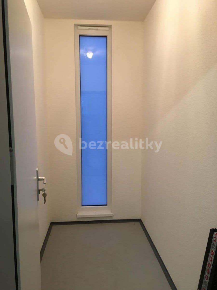 Pronájem bytu 2+kk 55 m², ulice Generála Selnera, Kladno, Středočeský kraj Pronájem bytu 2+kk 55 m², ulice Generála Selnera, Kladno, Středočeský kraj