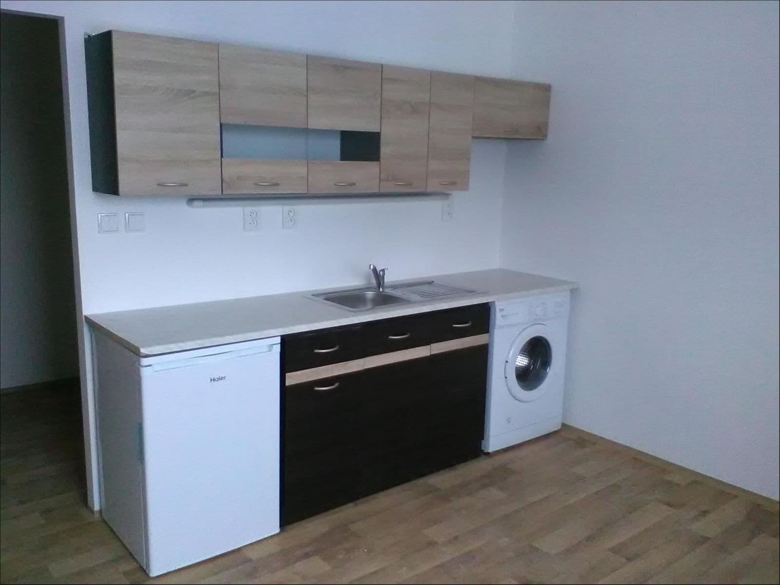 Pronájem bytu Garsoniéra 30 m², Bystřice, Středočeský kraj Pronájem bytu Garsoniéra 30 m², Bystřice, Středočeský kraj