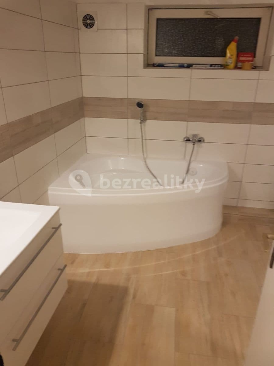 Pronájem bytu 4+kk 66 m², U Schodů, Praha, Praha Pronájem bytu 4+kk 66 m², U Schodů, Praha, Praha