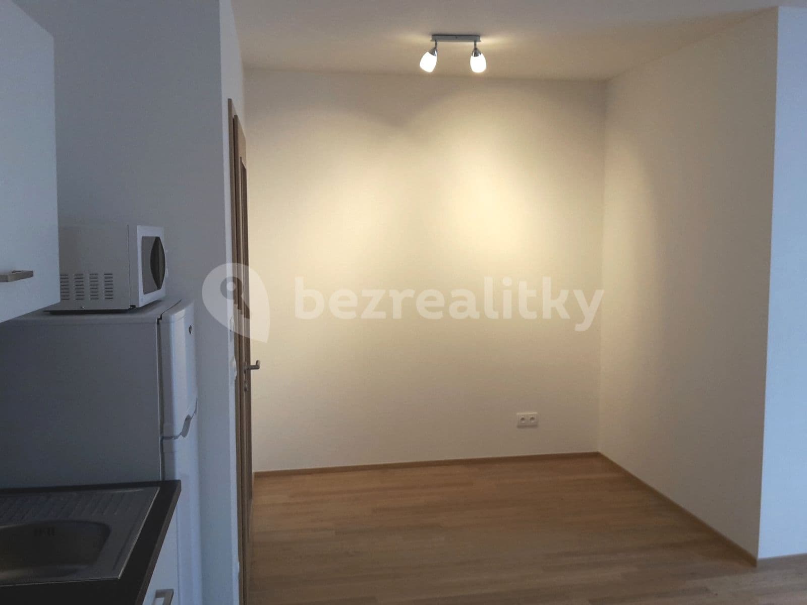 Pronájem bytu 1+kk 32 m², Čumpelíkova, Praha, Praha Pronájem bytu 1+kk 32 m², Čumpelíkova, Praha, Praha