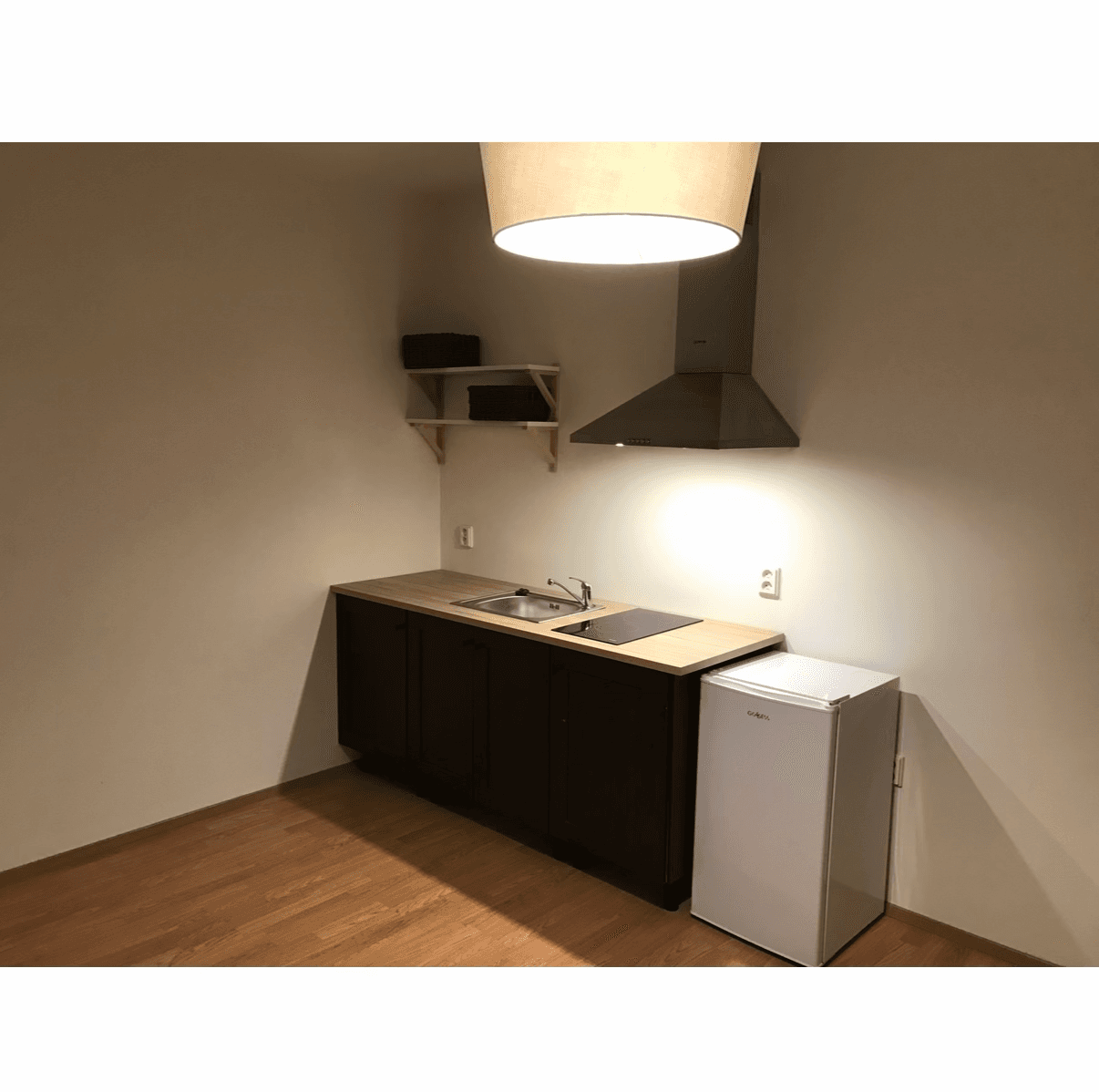 Pronájem bytu 1+kk 33 m², Žitná, Hostivice, Středočeský kraj Pronájem bytu 1+kk 33 m², Žitná, Hostivice, Středočeský kraj