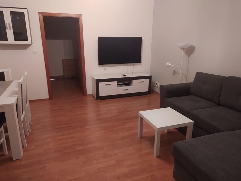 Pronájem bytu 2+1 61 m², Strojařů, Chrudim, Pardubický kraj Pronájem bytu 2+1 61 m², Strojařů, Chrudim, Pardubický kraj