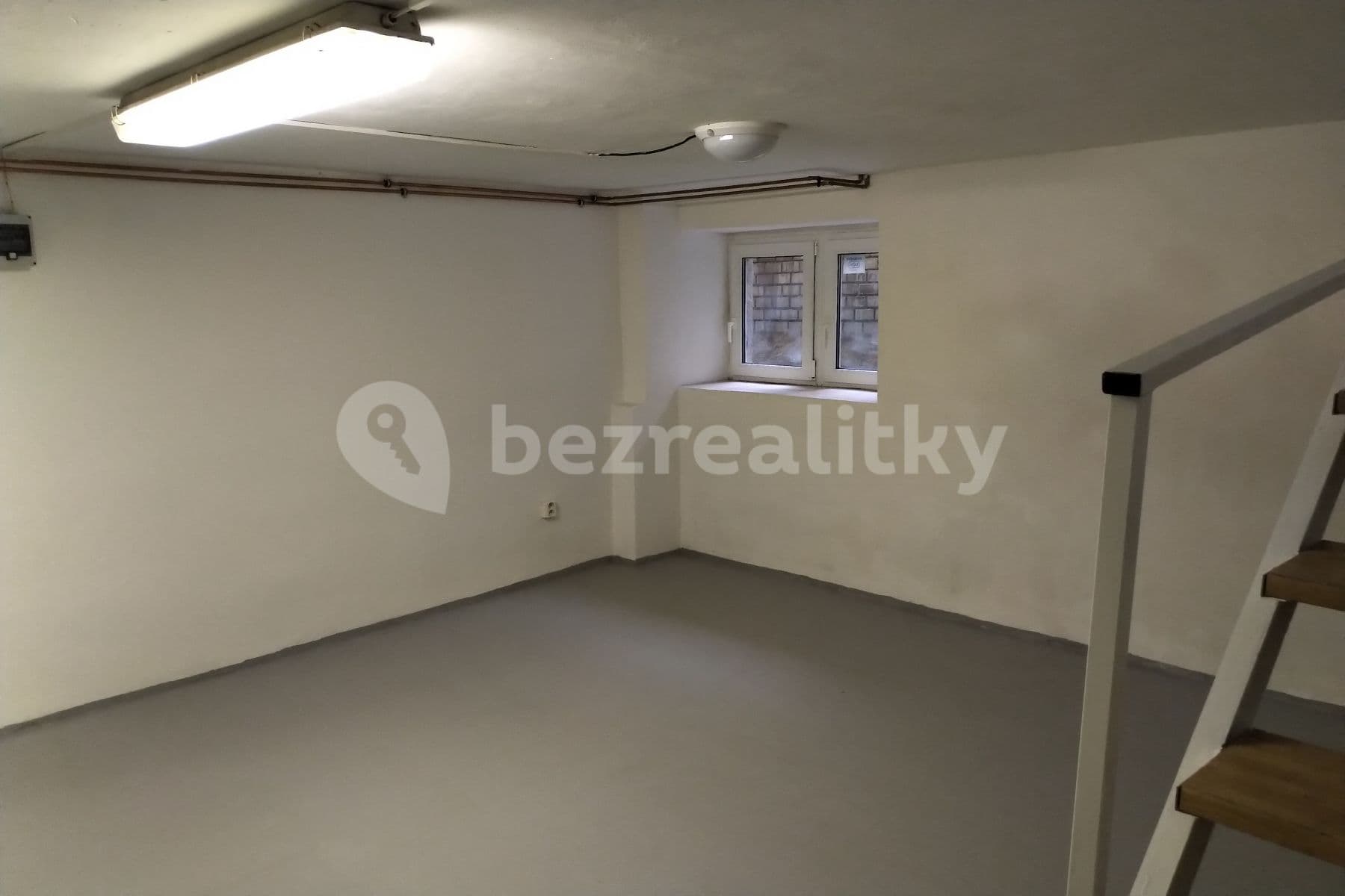 Pronájem nebytového prostoru 85 m², Zenklova, Praha, Praha Pronájem nebytového prostoru 85 m², Zenklova, Praha, Praha
