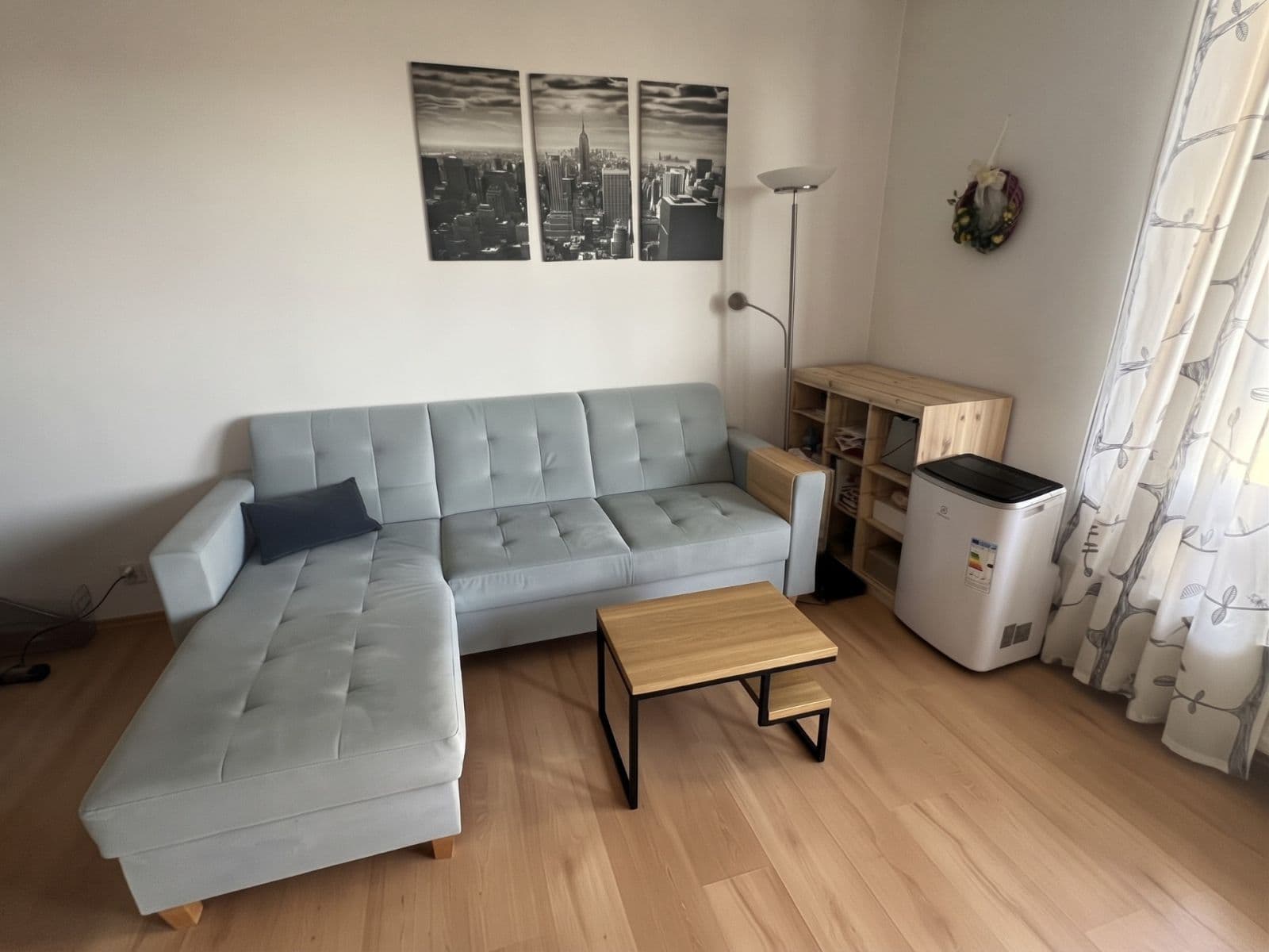 Pronájem bytu 2+kk 69 m², Jana Přibíka, Praha, Praha Pronájem bytu 2+kk 69 m², Jana Přibíka, Praha, Praha