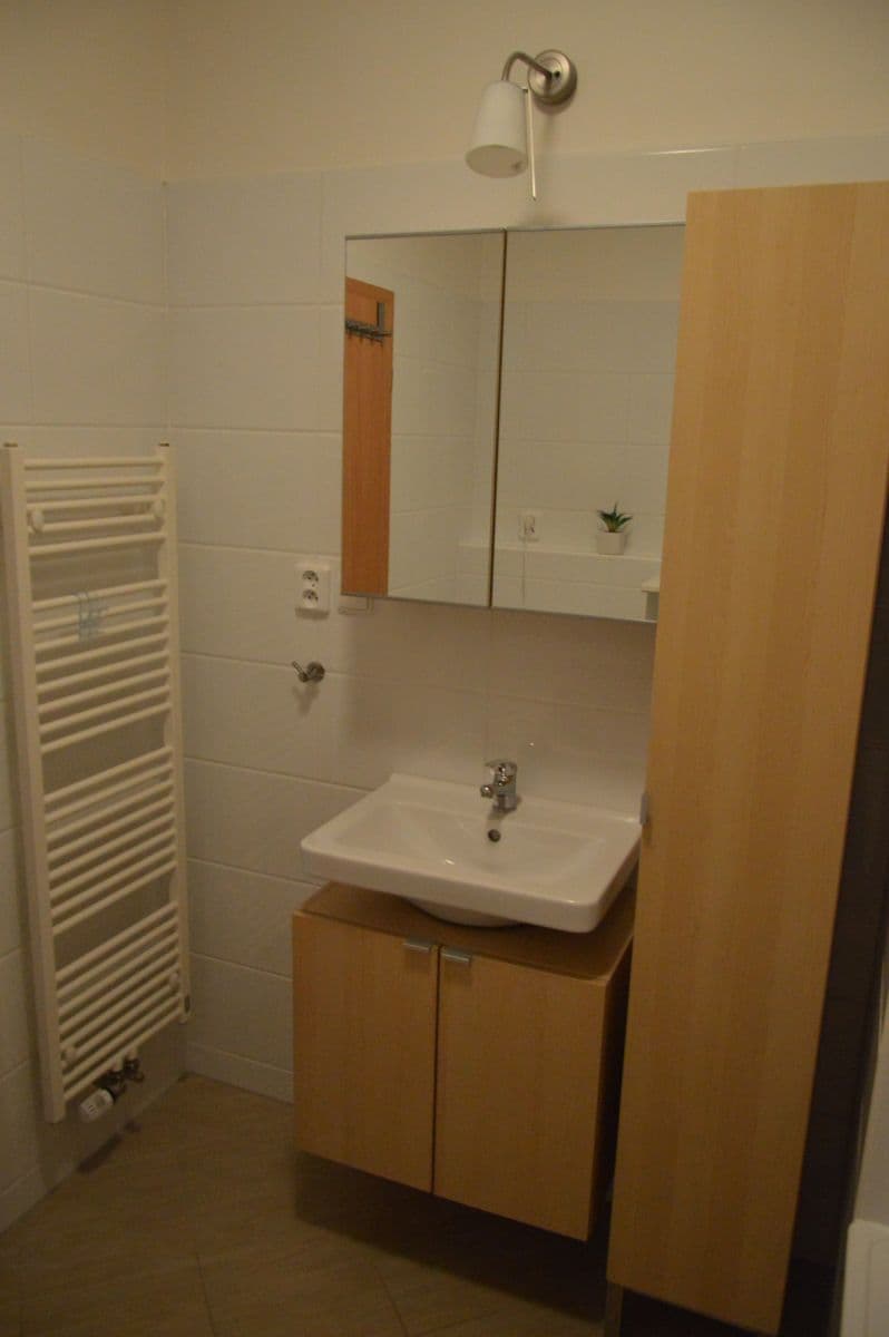 Pronájem bytu 2+kk 69 m², Jana Přibíka, Praha, Praha Pronájem bytu 2+kk 69 m², Jana Přibíka, Praha, Praha