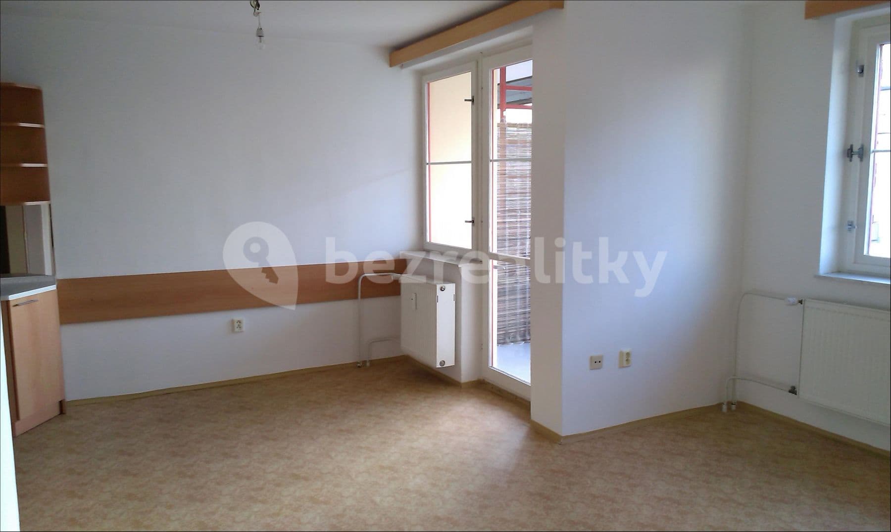 Pronájem bytu 2+kk 57 m², Pod Zámečkem, Hradec Králové, Královéhradecký kraj Pronájem bytu 2+kk 57 m², Pod Zámečkem, Hradec Králové, Královéhradecký kraj