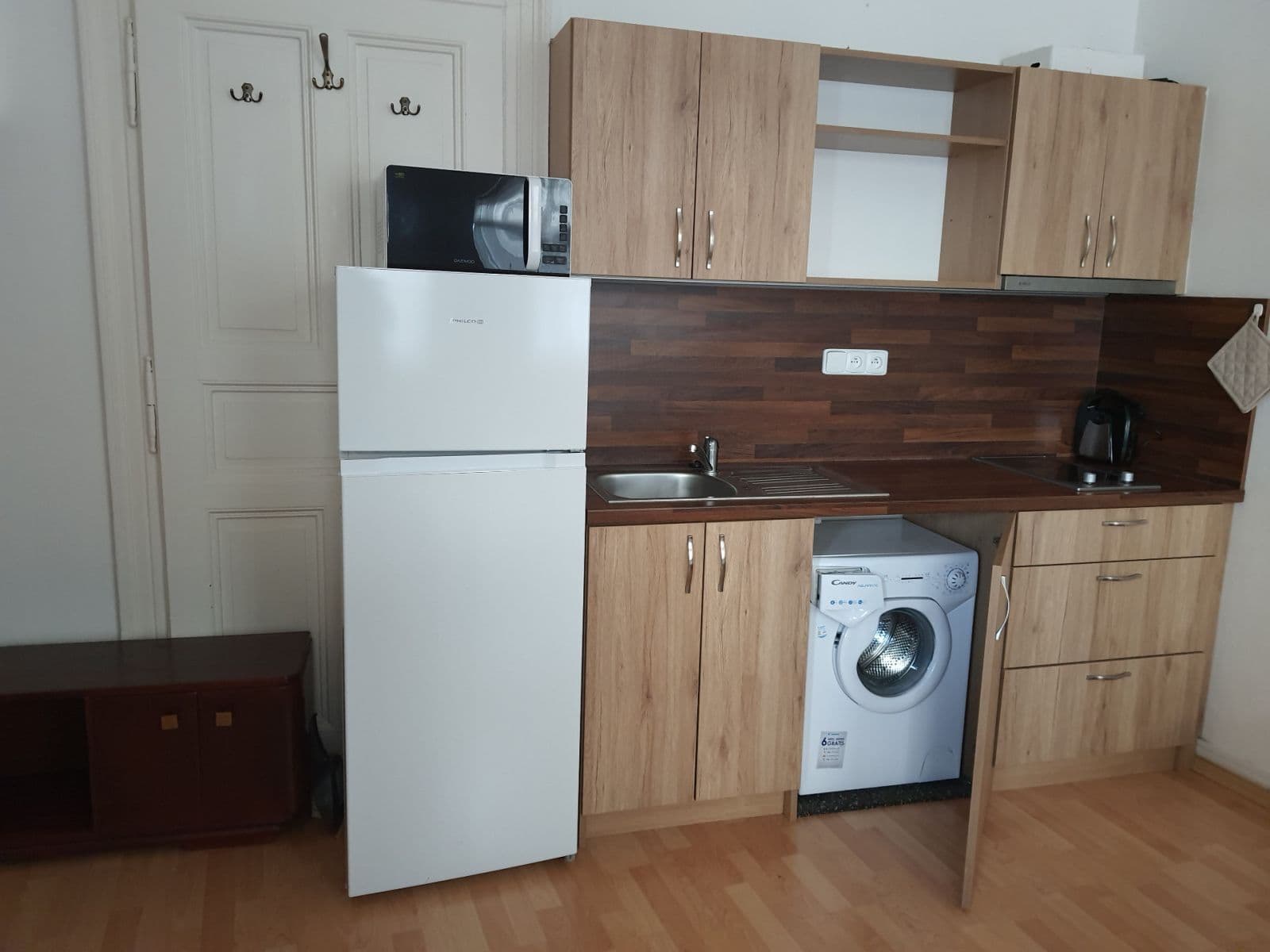 Pronájem bytu 1+kk 25 m², Na Vinohradu, Praha, Praha Pronájem bytu 1+kk 25 m², Na Vinohradu, Praha, Praha