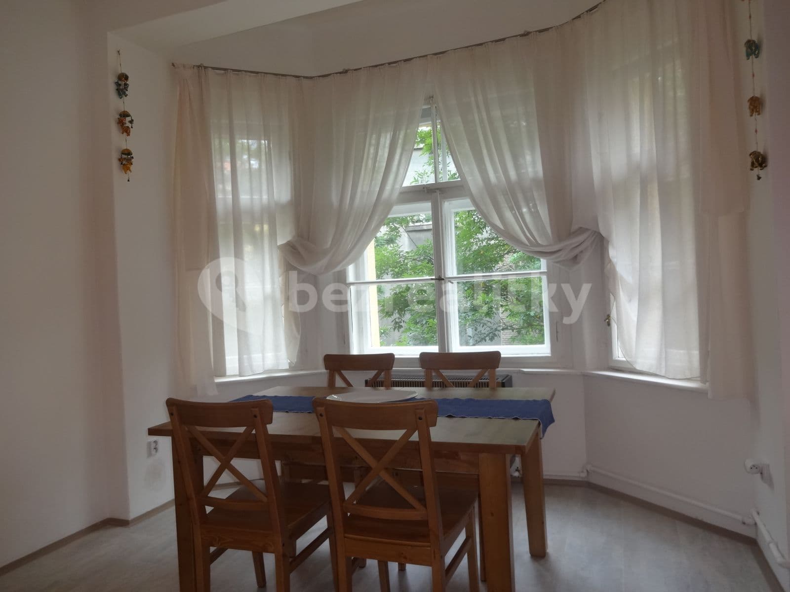 Pronájem bytu 2+1 70 m², Žerotínova, Praha, Praha Pronájem bytu 2+1 70 m², Žerotínova, Praha, Praha